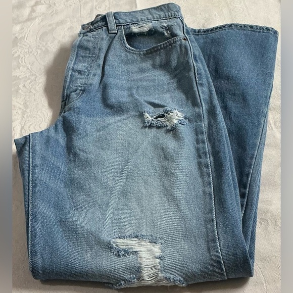 Cello Women’s Denim Blue Straight Leg Jeans with Distressed Details Sz‎ 3 - Picture 11 of 16